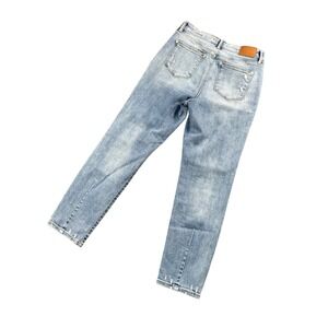 Judy Blue Y2K Slim Fit Light Wash Distressed Jeans Womens 9/29 (30x27.5)